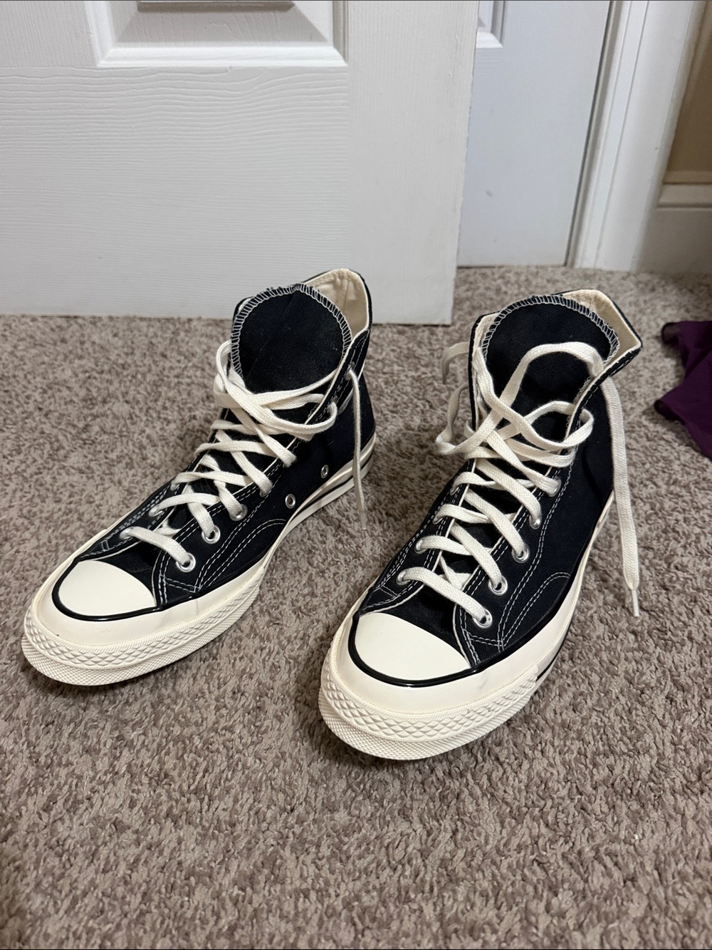 Converse Chuck Taylor Black and White All Star High Top Lace Up Sneakers Size 10